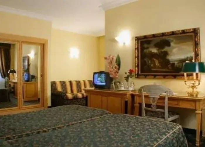 Hotel Champagne Garden Roma